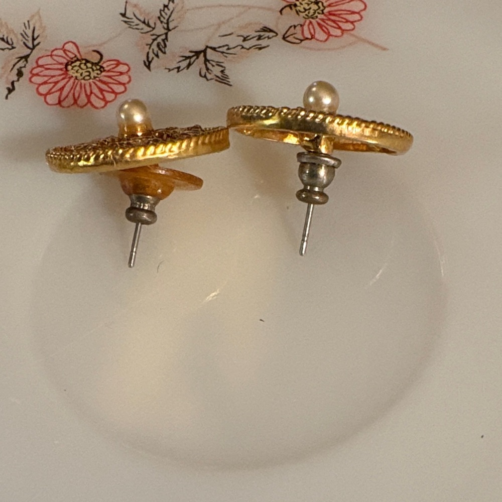 Intricate Gold and Pearl Stud Earrings - Picture 2 of 2